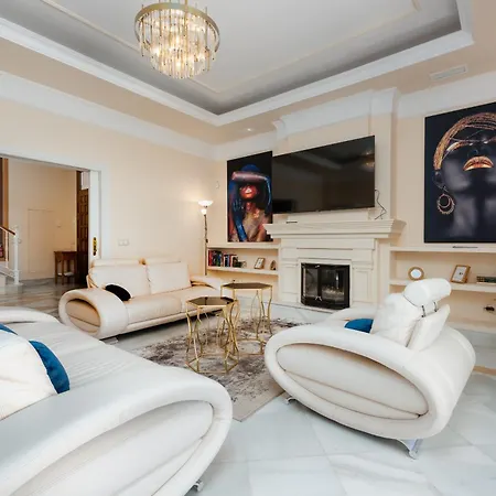 Picasso Willa Marbella